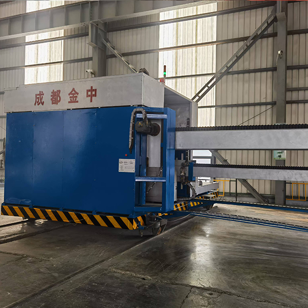 Четырехфункциональный агрегат заливки рафинирования удаления шлака и очистки печи.3